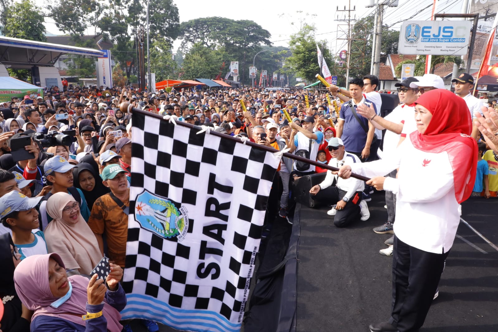 Gubernur Khofifah: Gerakkan Energi Positif dan Bangun Guyub Rukun