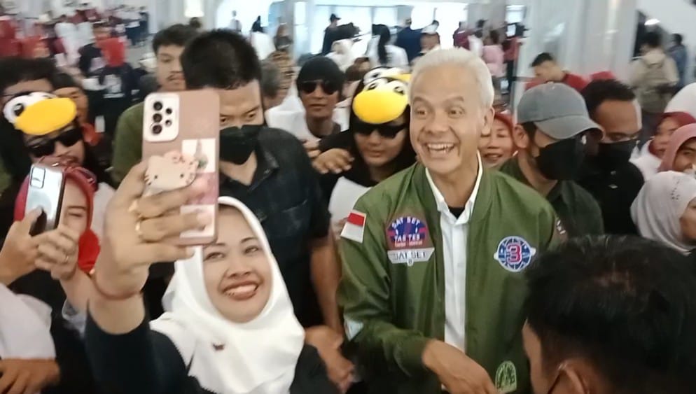 Ganjar Pranowo di acara Dialog Kebangsaan dan Doa Bersama Pensiunan Aparatur Negara Se-Jatim, di DBL Arena, Surabaya, Sabtu (13/1/2024)