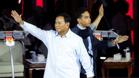 Setelah ditetapkan sebagai Presiden terpilih oleh Komisi Pemilihan Umum (KPU) RI, Prabowo Subianto mengajak semua pihak, termasuk di dalam dan di luar pemerintahannya, untuk bersatu dalam perjuangan untuk kesejahteraan rakyat.

