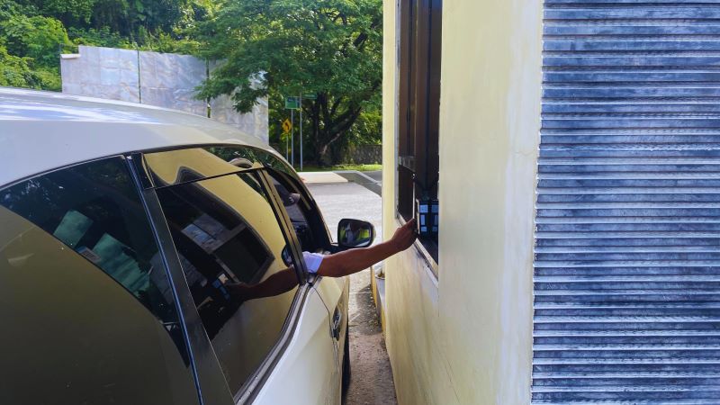 Bandara Pattimura Ambon berhasil meluncurkan sistem pembayaran Cashless/Non Tunai untuk pembayaran parkir di Bandara Pattimura - Ambon,