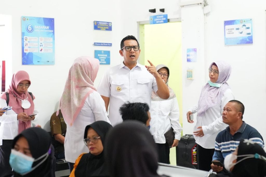 Pemkot Mojokerto Raih Dua Penghargaan Prestisius di CNN Indonesia Award 2024