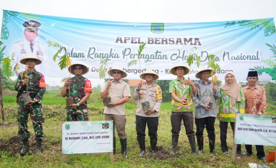 Penjabat (Pj.) Bupati Pasuruan, Nurkholis mengajak masyarakat untuk aktif menanam pohon sebagai bentuk sedekah oksigen sekaligus kontribusi nyata dalam merawat bumi.

