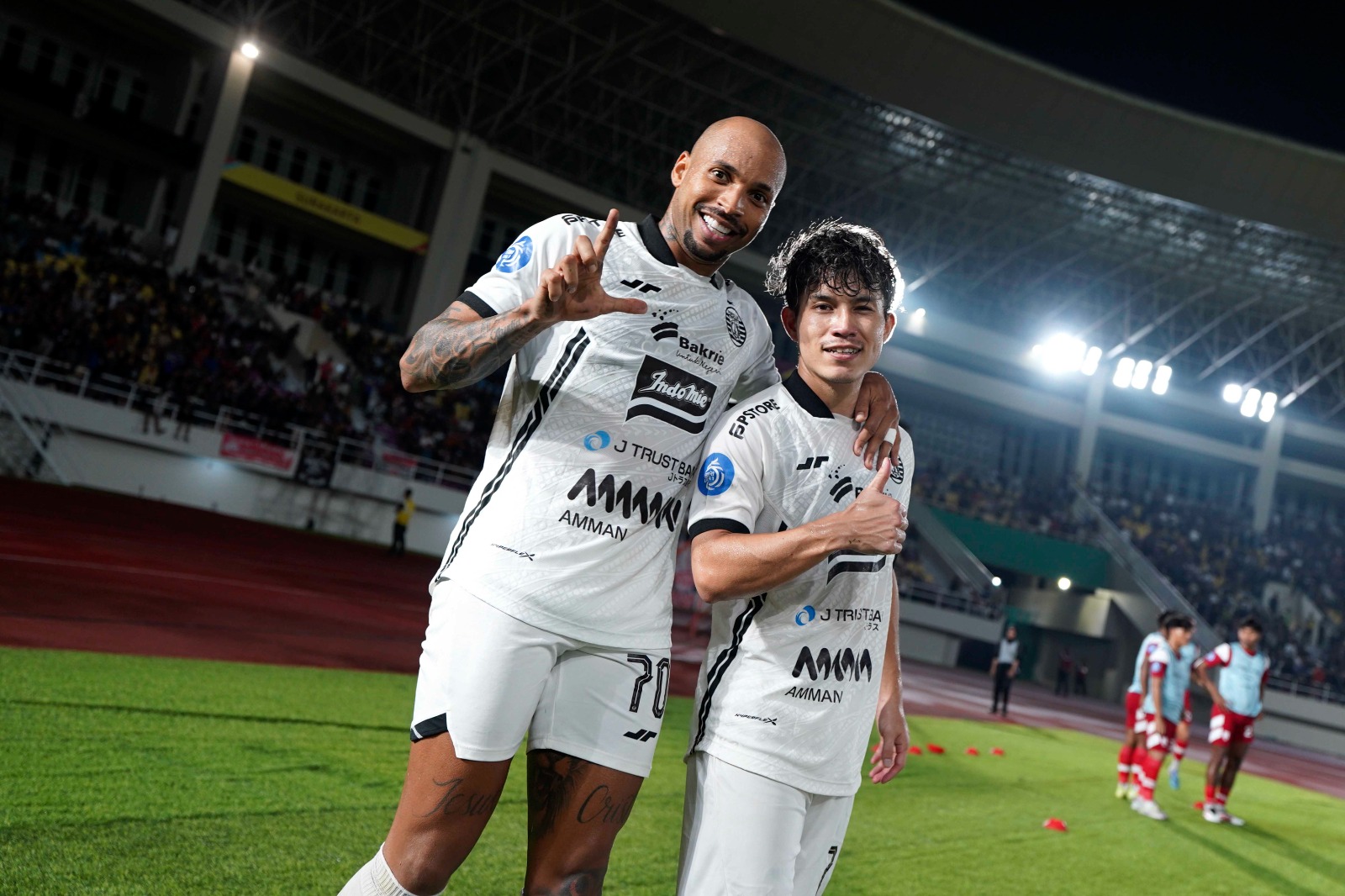 Persija Jakarta Naik ke Posisi Kedua: Fokus Carlos Pena Hadapi Laga Selanjutnya