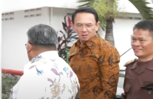Ahok Diperiksa Kejagung Terkait Dugaan Korupsi di Pertamina, Bawa Data Rapat sebagai Bukti
