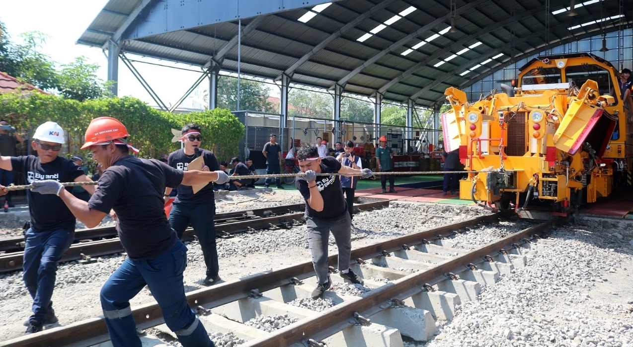 PT Kereta Api Indonesia Gelar Ragam Kegiatan Unik dalam Rangka HUT ke-79 RI