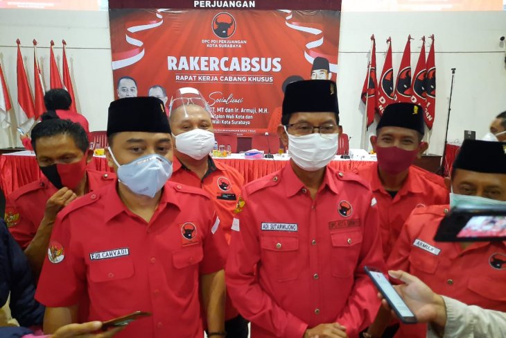 Eri Cahyadi dan Adi Sutarwijono