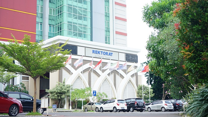 Universitas Muhammadiyah Surabaya (UM Surabaya)