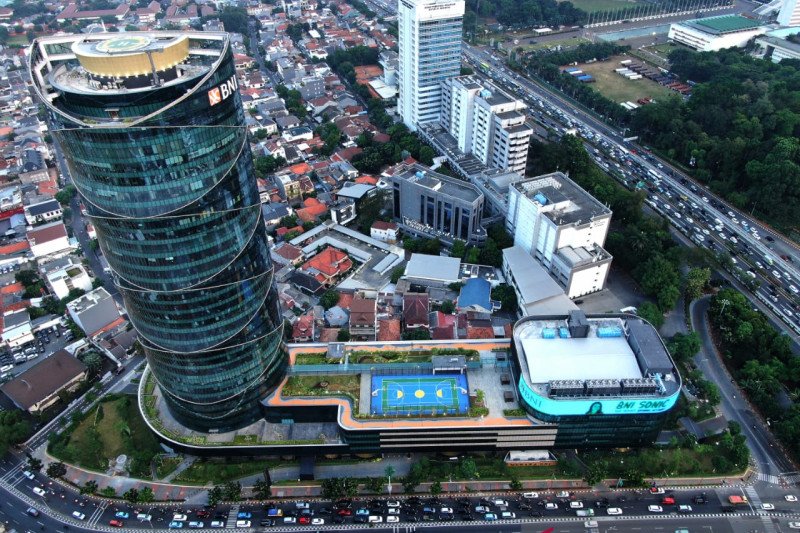 PT Bank Negara Indonesia (Persero) Tbk bertekad menyatukan energi optimis untuk Indonesia di tengah pandemi COVID-19.