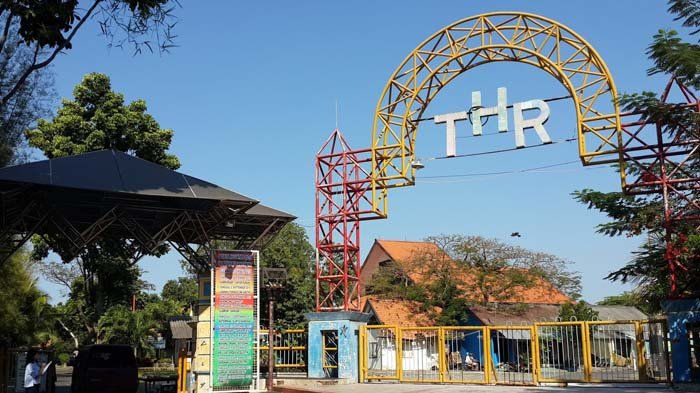  Pemerintah Kota (Pemkot) Surabaya bersama pihak investor tengah menyempurnakan kontrak terkait rencana pembangunan kompleks eks Taman Hiburan Rakyat (THR) dan Taman Remaja Surabaya (TRS)