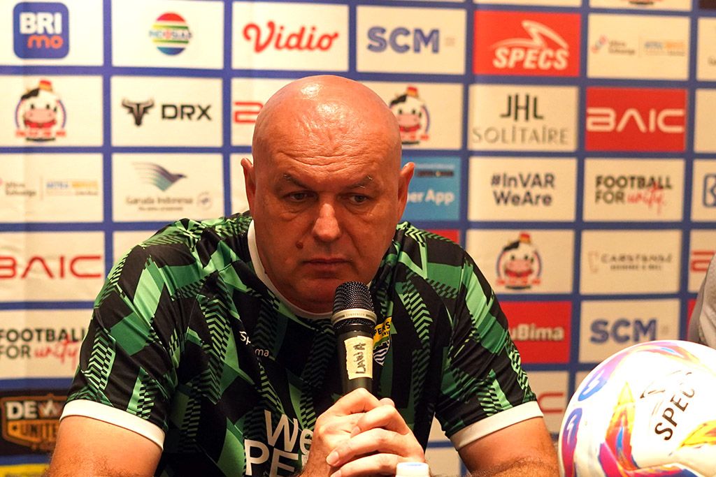 Pelatih PERSIB Akui Laga Tandang Hadapi Dewa United Tidak Akan Mudah