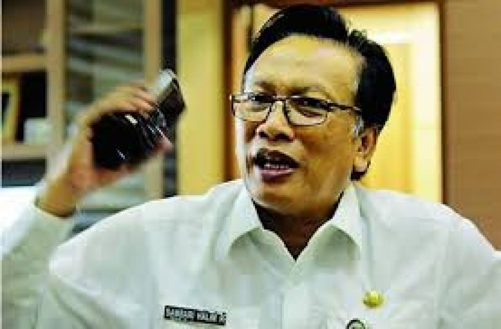 Pembahasan PSBB di Grahadi, Bupati Gresik Tidak Hadir  Ada Agenda Lain