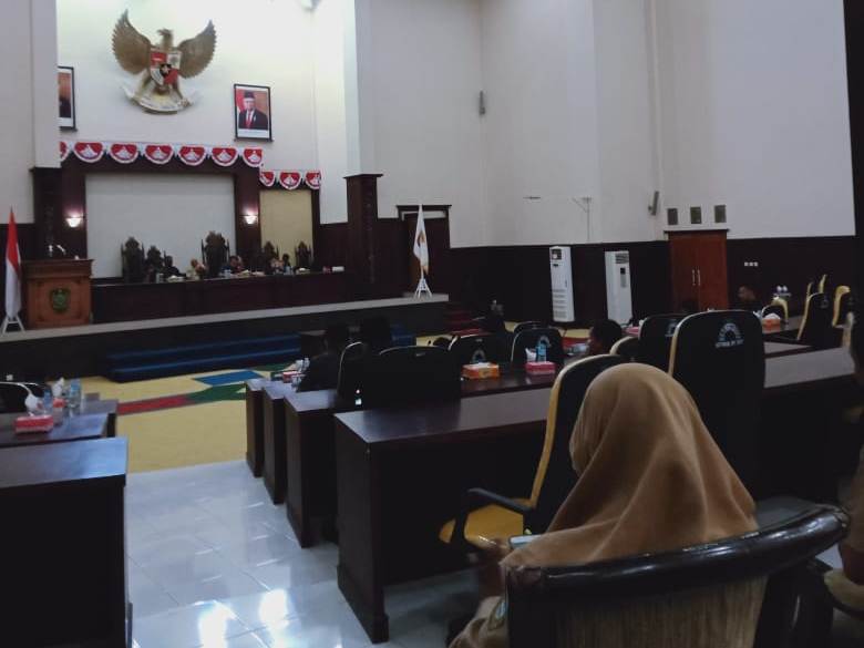  Dewan Perwakilan Rakyat Daerah (DPRD) Kabupaten Kepulauan Sula (Kepsul) mengelar rapat Paripurna persidangan III Tahun 2020-2021