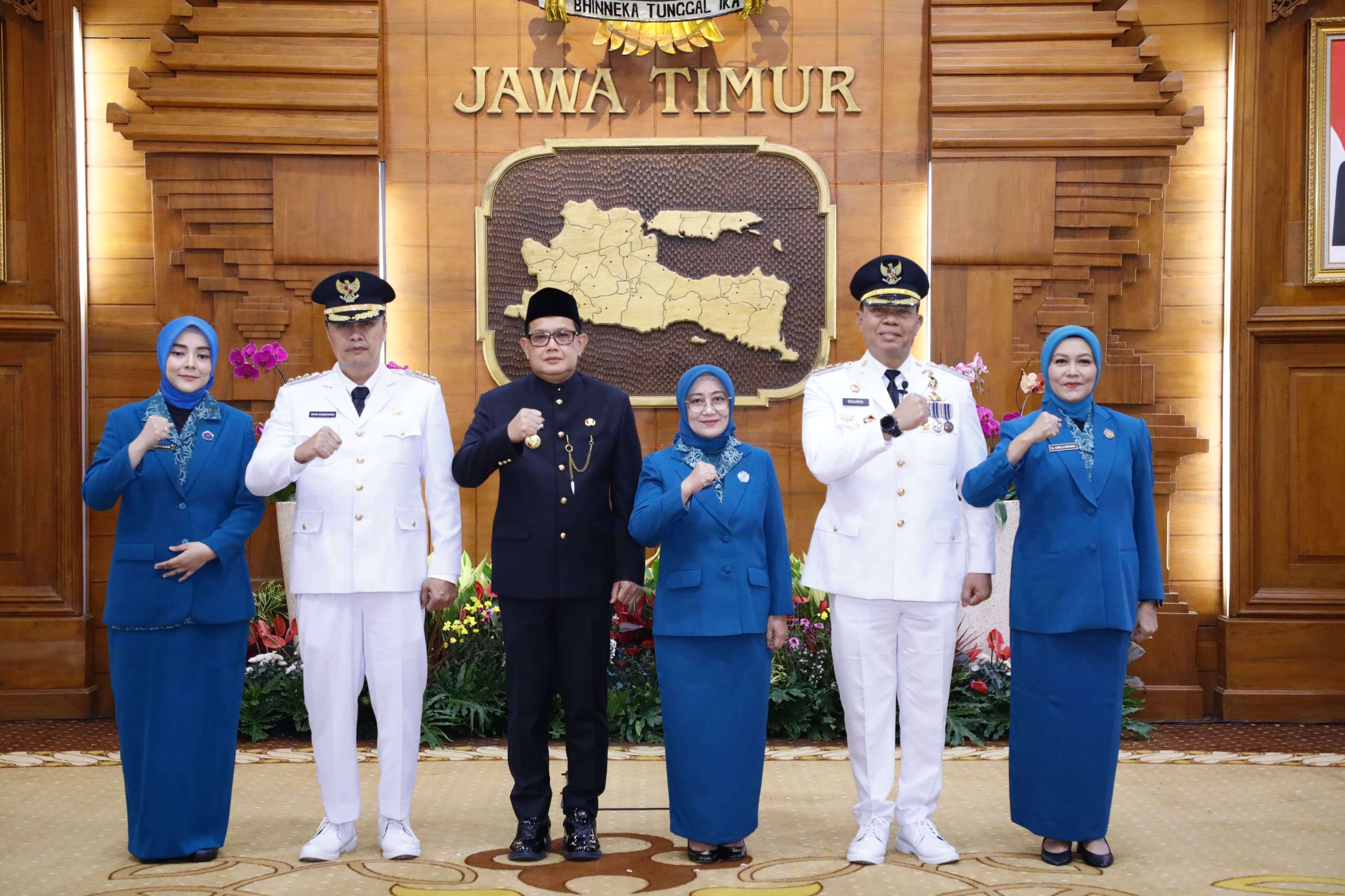 Penjabat Gubernur Jawa Timur Lantik Pj Walikota Malang dan Pj Bupati Magetan