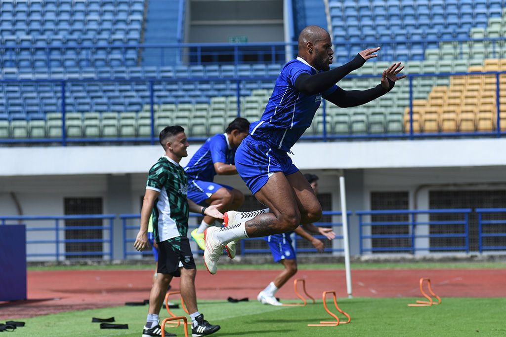 David da Silva dkk melakukan persiapan terakhir sebelum ke Solo (c) PERSIB.CO.ID/ Nurhadi Permana