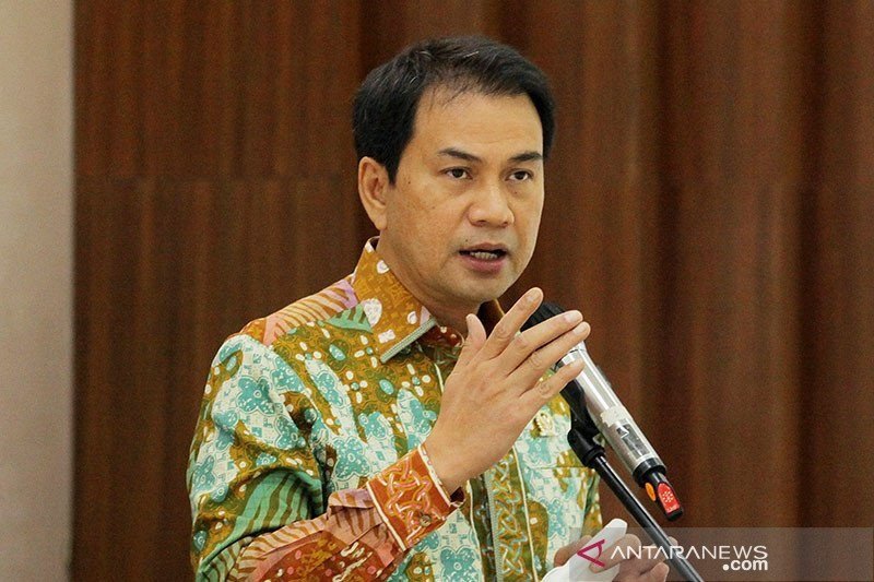 Wakil Ketua DPR RI Azis Syamsuddin. (ANTARA FOTO/ Reno Esnir/wsj/aa.)