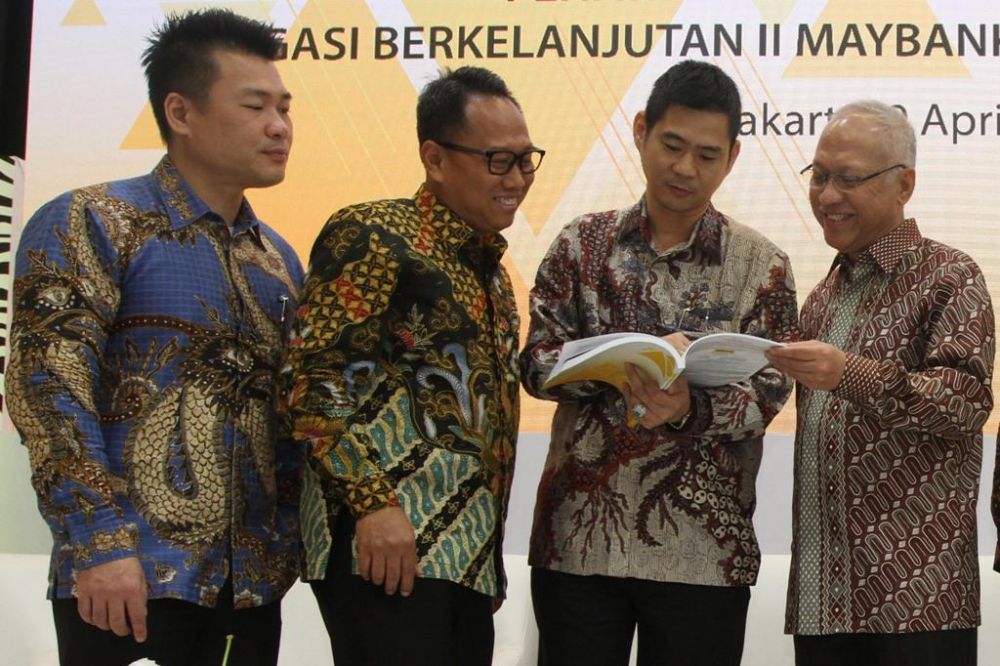 Deswandhy Agusman (kanan). Hasil kerjanya mendapatkan pujian dari Bank Dunia. Ia pun Medali Kehormatan Pembangunan Satyalancana, yang diberikan oleh Presiden Indonesia. HMP/ist