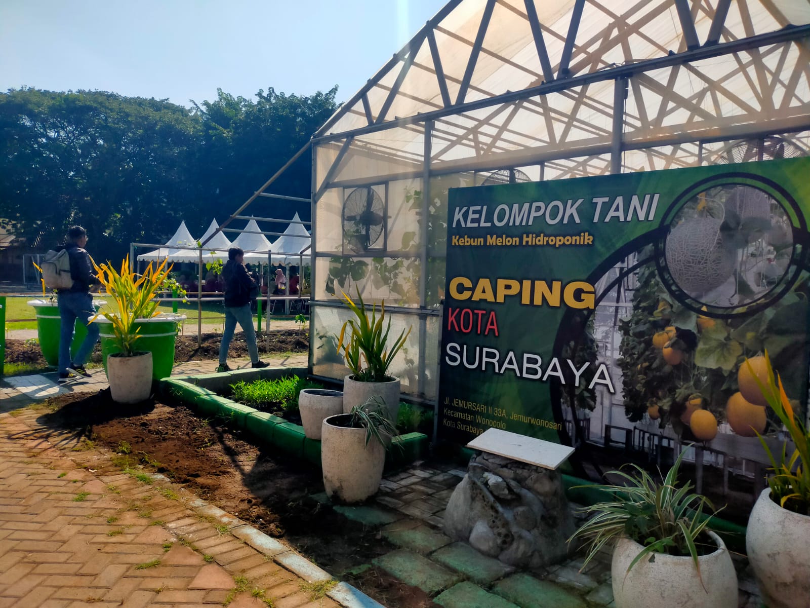  Kelurahan Jemur Wonosari, Kecamatan Wonocolo, Kota Surabaya, berhasil masuk dalam lima besar Kelurahan Berprestasi Tingkat Regional II Tahun 2024 untuk wilayah Jawa-Bali