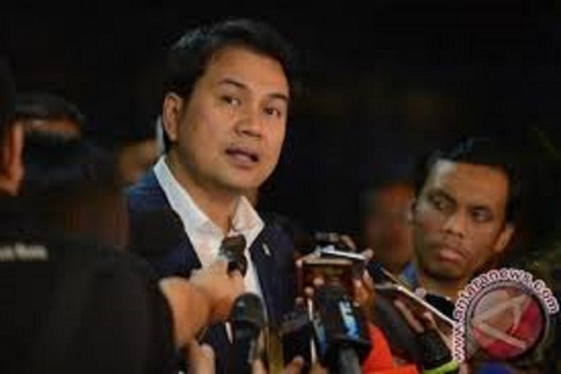 Wakil Ketua DPR RI Azis Syamsuddin. ANTARA FOTO/Wahyu Putro A.

