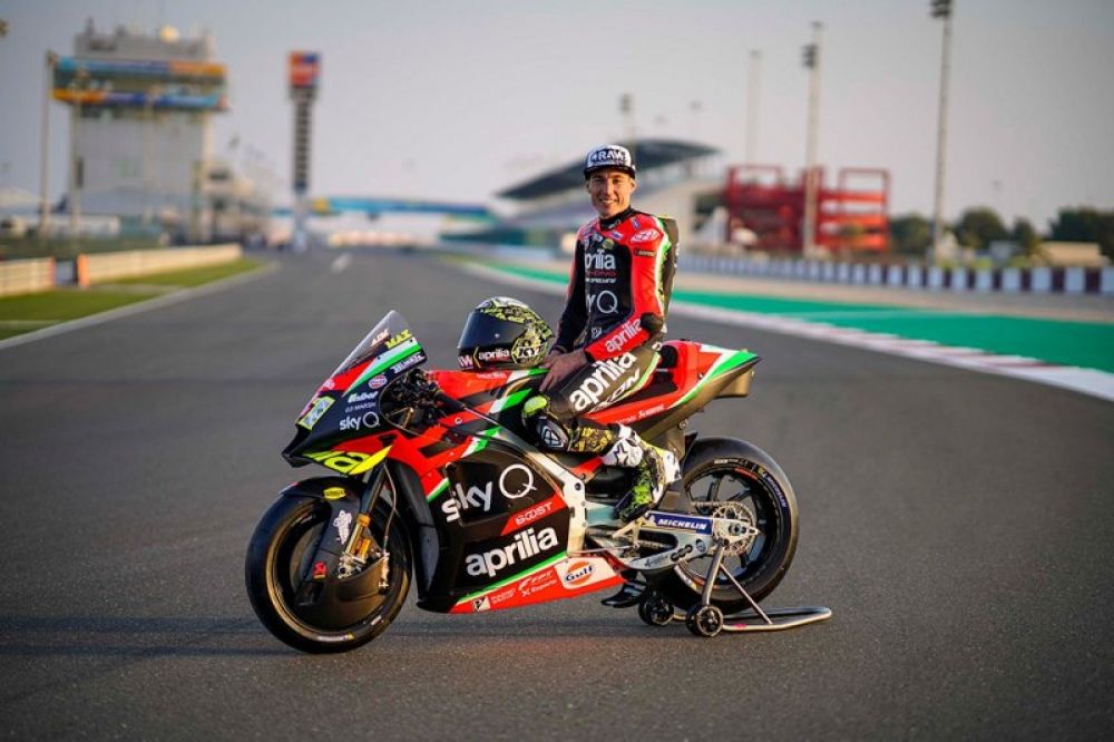 Aleix Espargaro (aprilia.com)