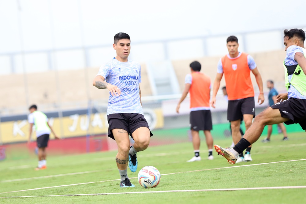 Mateo Bustos berharap yang terbaik dari dirinya akan terus ia tampilkan di atas lapangan demi meraih hasil positif bersama Persita Tangerang.