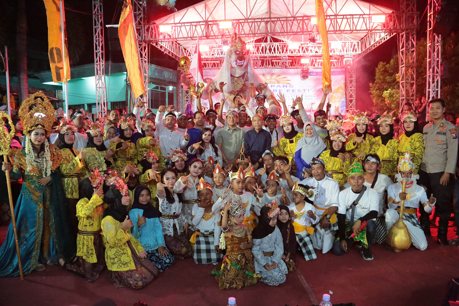 Perum Kopian Kelurahan Ketapang menjadi pusat perayaan budaya lokal dengan diselenggarakannya Ketapang Night Culture, Rabu (22/5) 