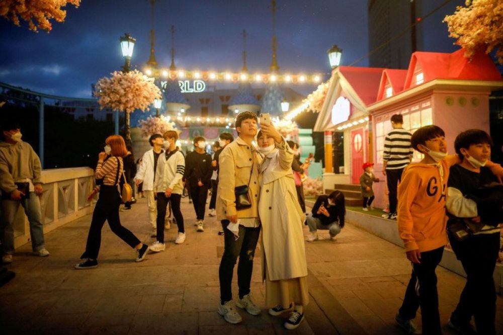 Korea Selatan Lacak Virus Corona Baru di Klub Malam Seoul