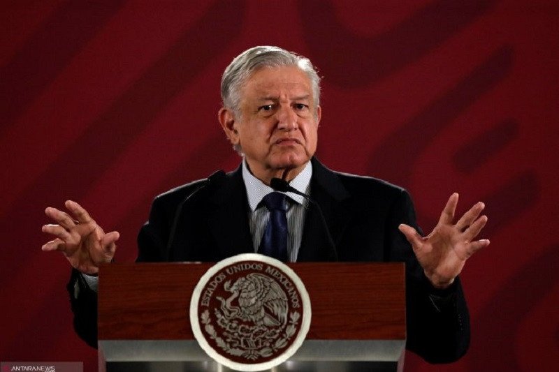 Presiden Meksiko Andres Manuel Lopez Obrador berbicara pada konferensi pers, di National Palace di Kota Meksiko, Meksiko, Selasa (21/5/2019). (REUTERS/Henry Romero/djo/ama)

