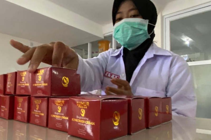 Produk Kosmetik di Demak, Jateng Siap Bersaing di Skala Nasional