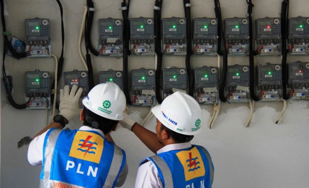 Tagihan Melonjak 300 Persen, Hitungan PLN Tidak Masuk Akal