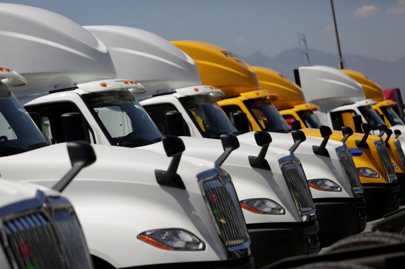 Deretan mobil truk dari Navistar (Antara/Reuters)

