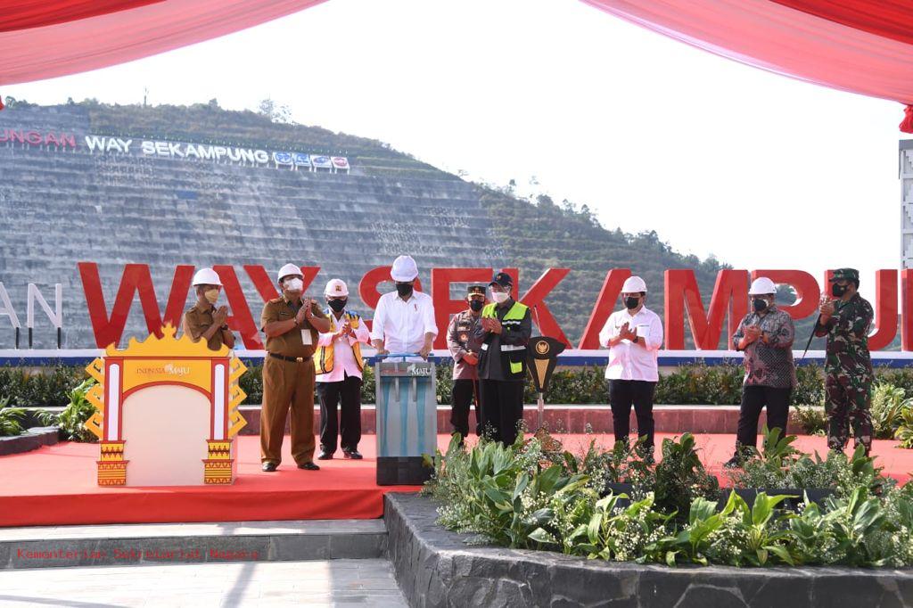 Dalam sambutannya, Presiden Jokowi menyebut bahwa Bendungan Way Sekampung memiliki sejumlah manfaat yang dapat digunakan oleh petani dan masyarakat sekitar. ist