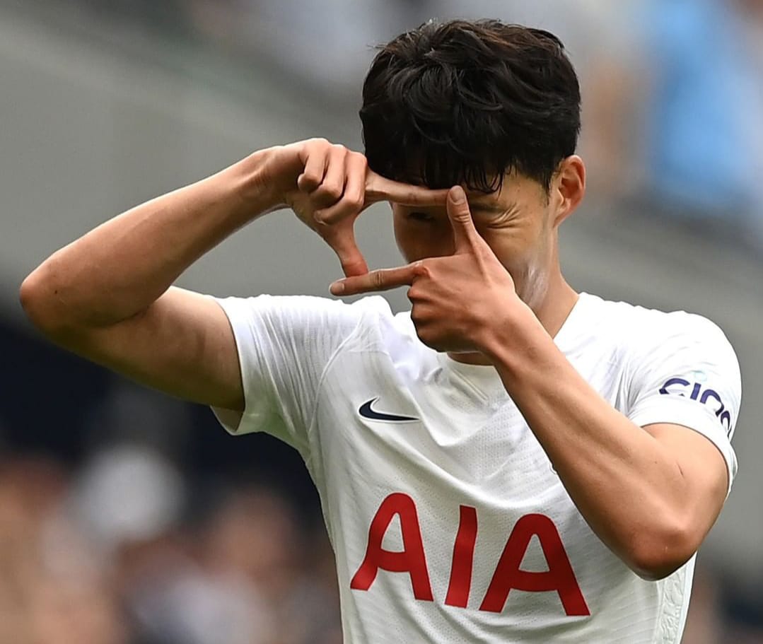 Kalah dari Spurs, City Butuh Striker Sekelas Harry Kane