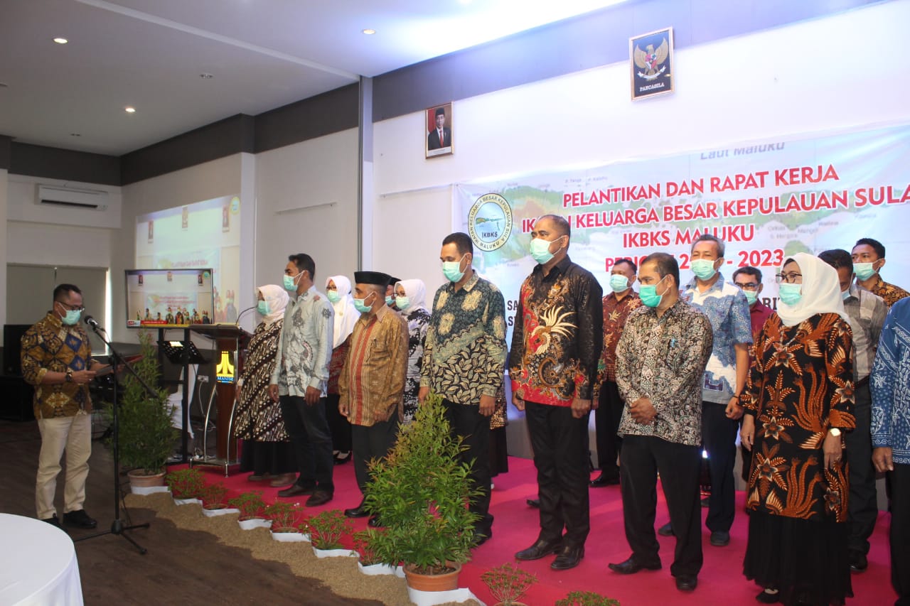 Acara pelantikan sekaligus Rapat Kerja (Raker)  Pengurus Ikatan Keluarga Besar Kepulauan Sula (IKBKS) Maluku periode 2019-2023 di Hotel Manise, Minggu (13/9/2020). (FOTO: HMP/boy)