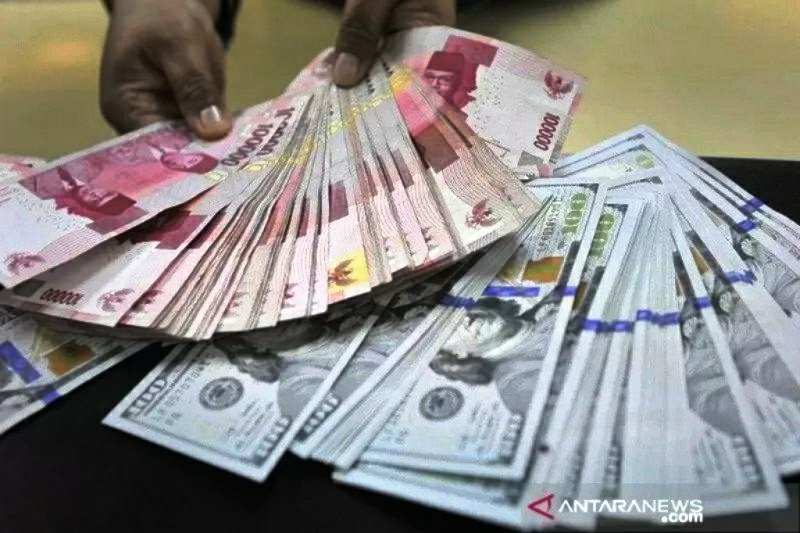 Ilustrasi: Rupiah berada di atas dolar AS (ANTARA FOTO)