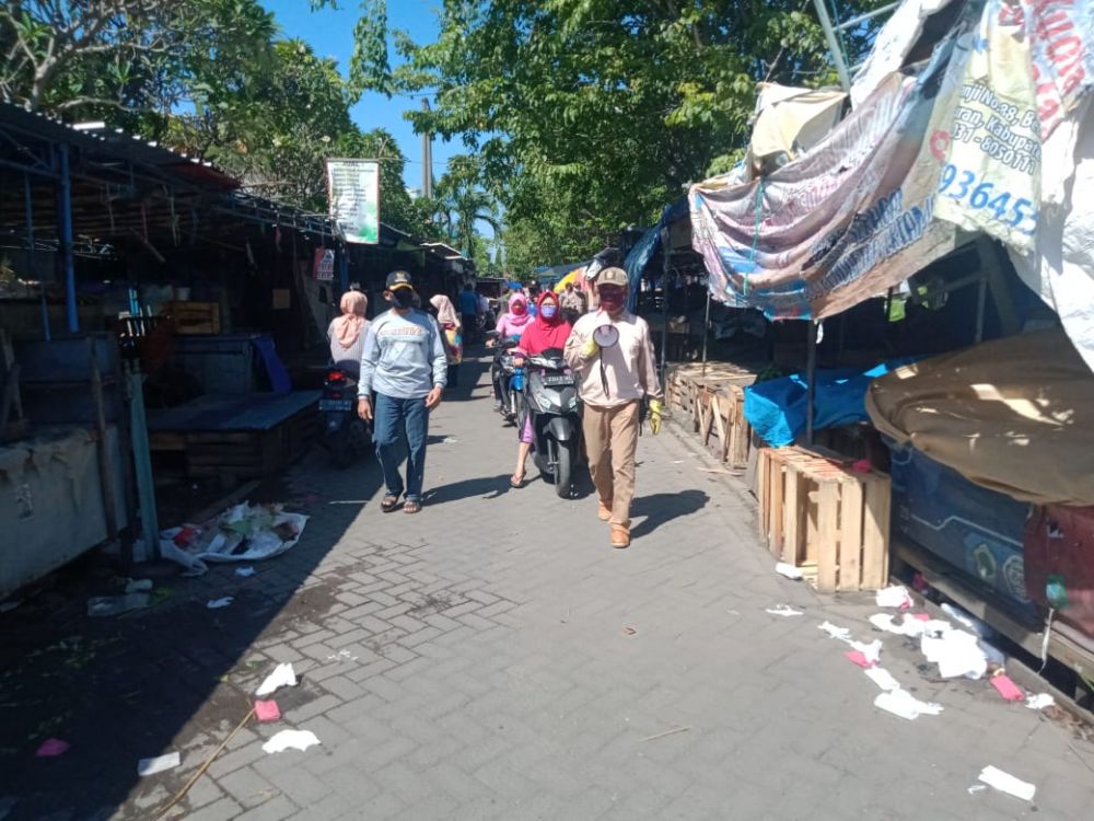 Pencegahan Covid-19 dilakukan oleh Polsek Tenggilis dan tiga pilar