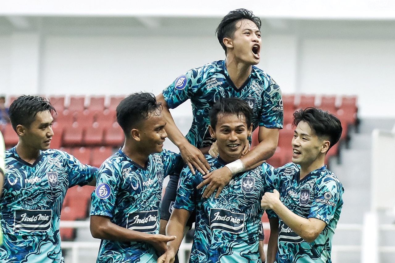Pertandingan PSIS menghadapi Persita akan main di luar Kota Semarang. Hal ini karena di waktu yang sama, ada kunjungan RI 1 di Semarang. 