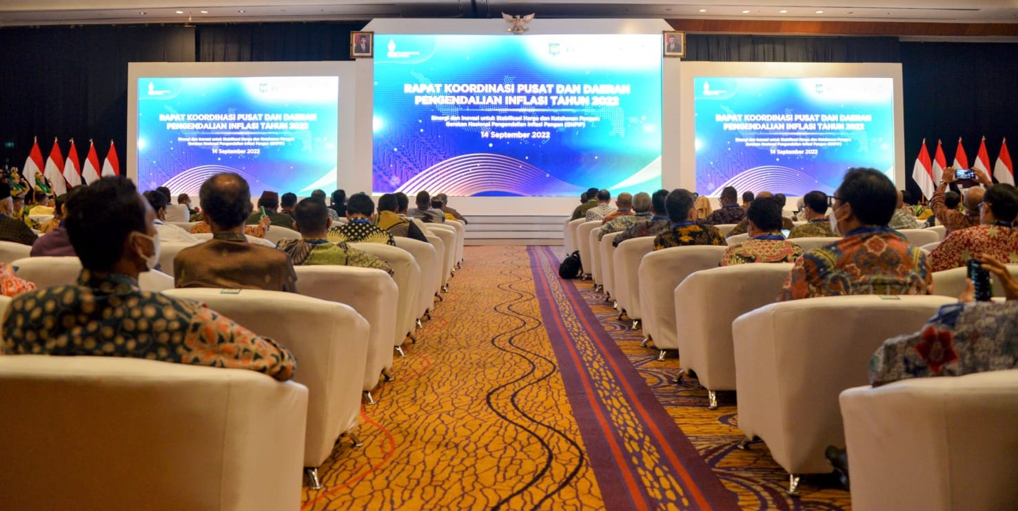 Rakorpusda Pengendalian Inflasi 2022, di Surabaya, Rabu (14/9).