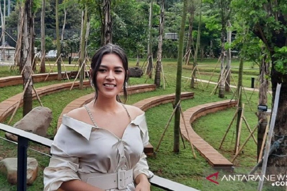 Artis Raisa. ANTARA