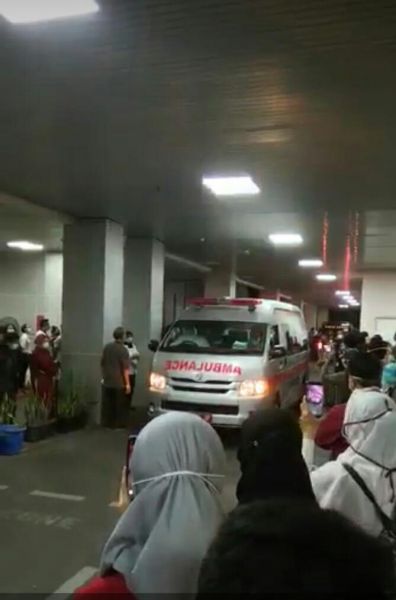 Dokter RS. Soewandi Yang Meninggal Diketahui Tiga Kali Negatif Test Swab
